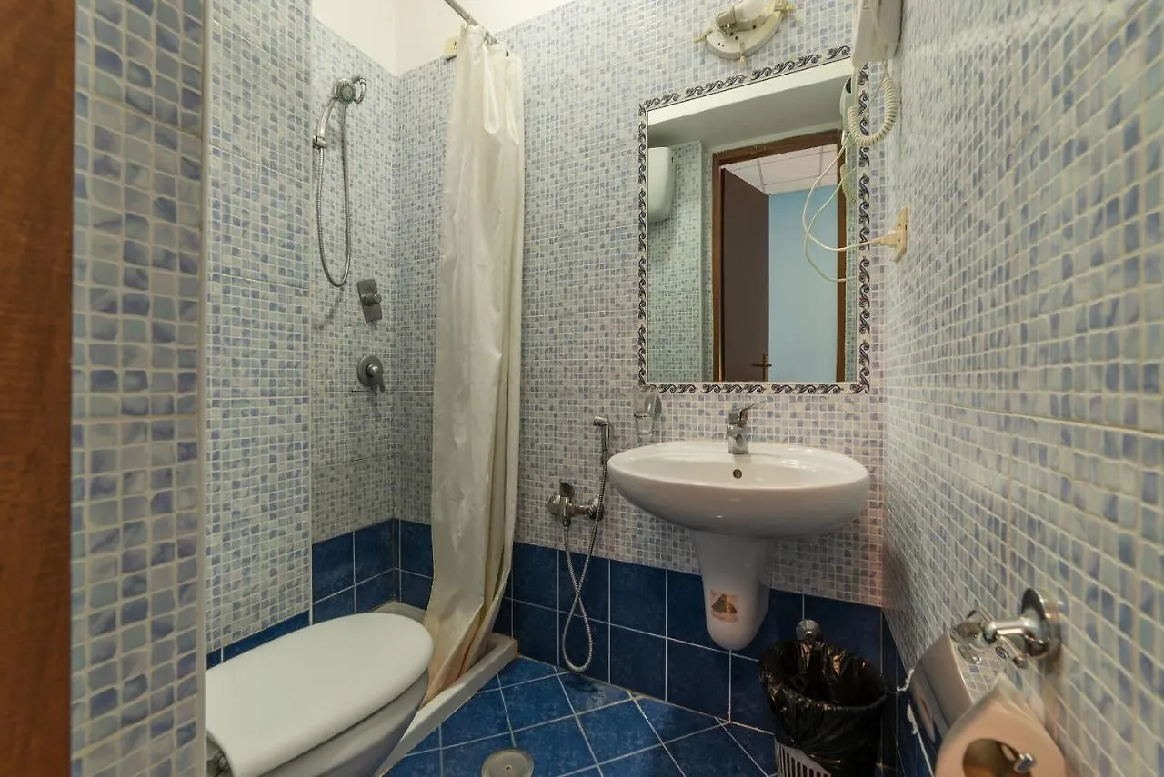Hotel Beauty Palace - Vertex Group Roma 2*,  Itália